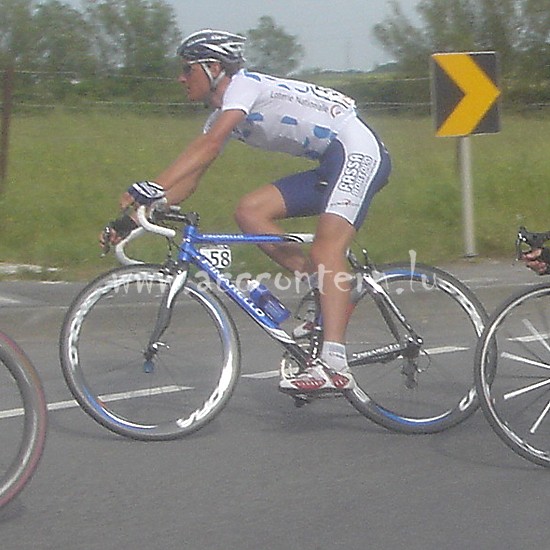 Alberto Ongarato (Fassa Bortolo) im Hauptfeld