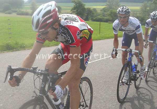 Defending champion Maxime Monfort (Landbouwkrediet) very active in the lead group