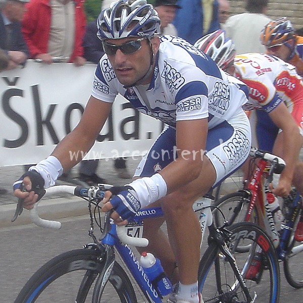 Francesco Chicchi (Fassa Bortolo) in the climb of Clausen