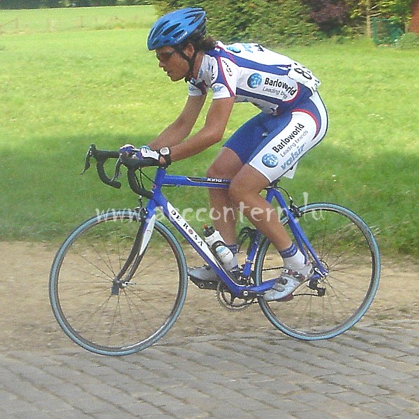 Eddy Serri (Barloworld) alone in the lead in Altwies
