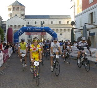 Gilberto Simoni au d�part du Gran Fondo 2006