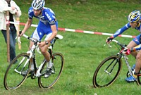 first lap and Vanthourenhout leads already