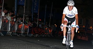 Andy Schleck alleine an der Spitze
