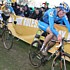 Le champion d'Europe Mike Theunissen et le leader du Superprestige, Wout Van Aert, en tte de la course des espoirs ...